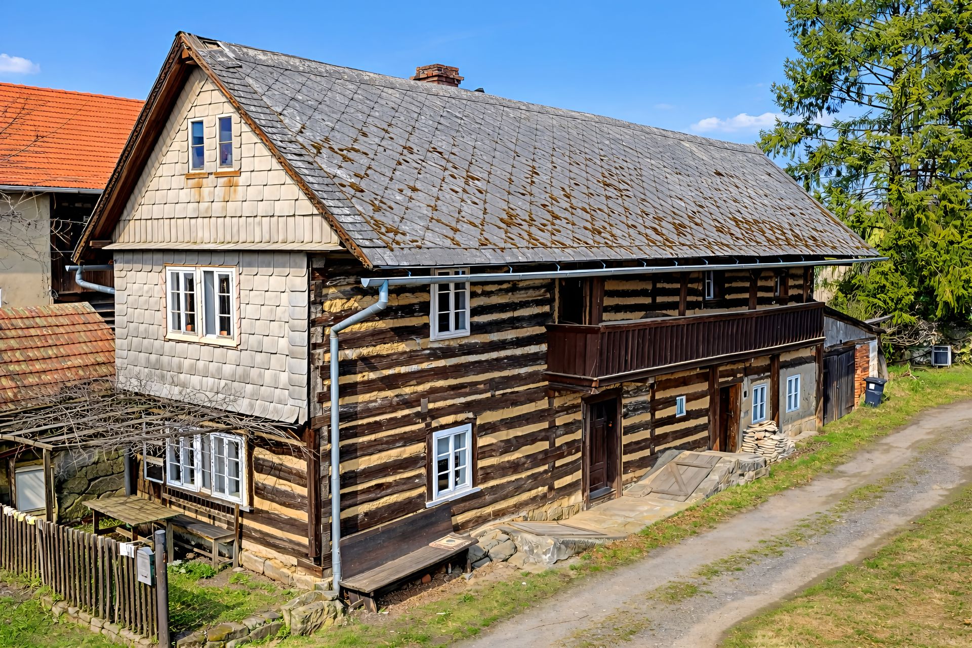 Prodej roubené chalupy v obci Nosálov