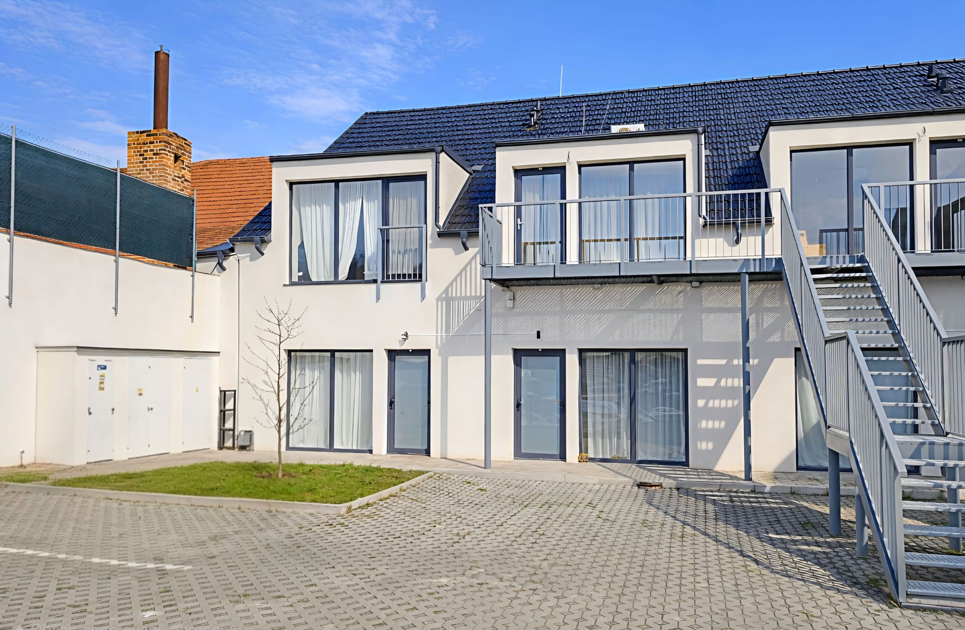 Prodej řadového rodinného domu Zlončice